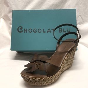 Women’s Chocolat Blu “Gail” wedge sandals/Size 39 or 8 1/2/Color-brown